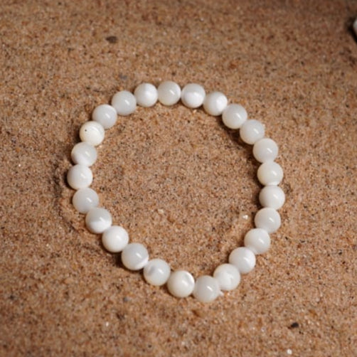 Mother of Pearl Bracelet – Peace, Prosperity & Emotional Balance