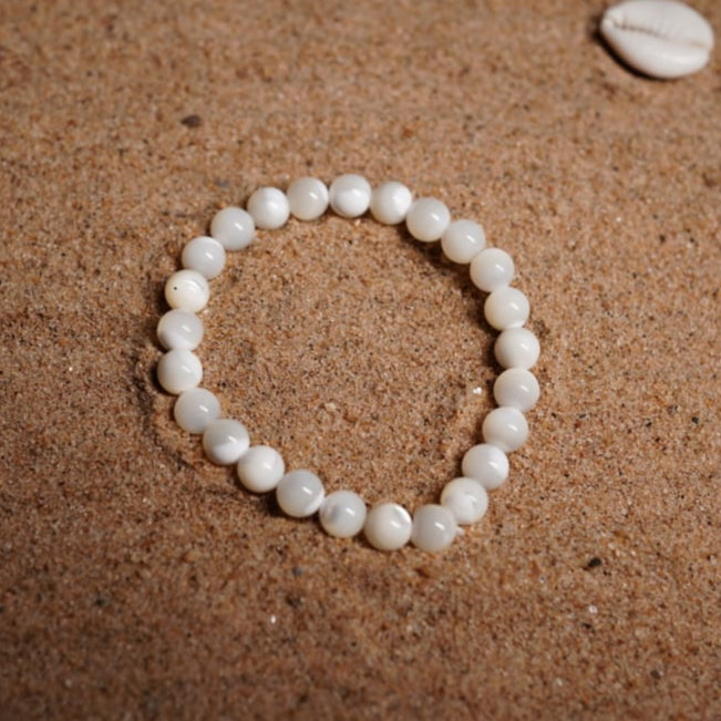 Mother of Pearl Bracelet – Peace, Prosperity & Emotional Balance