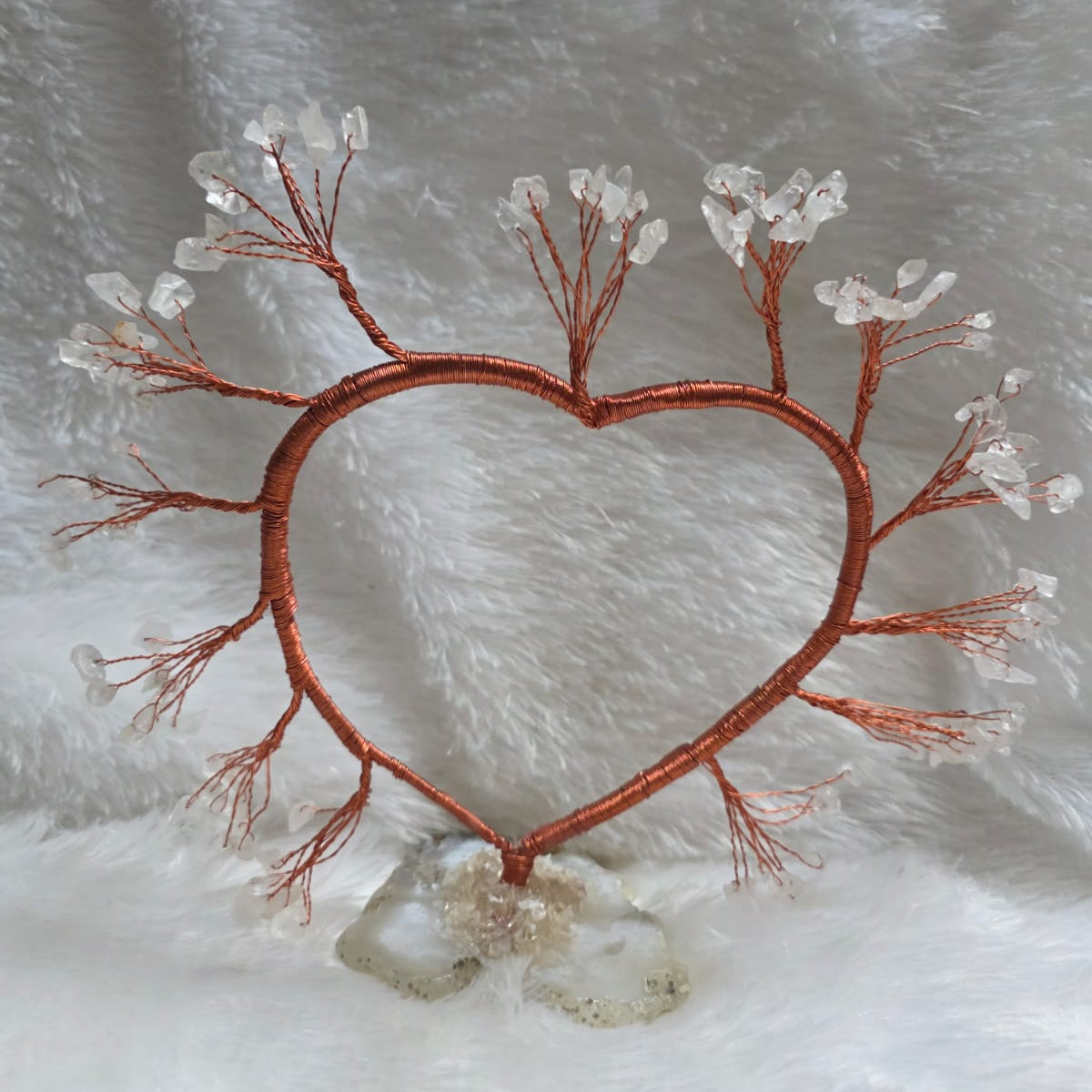 🤍🌳 Clear Quartz Heart-Shaped Tree – Healing, Clarity & Energy Amplifier on a soft background.