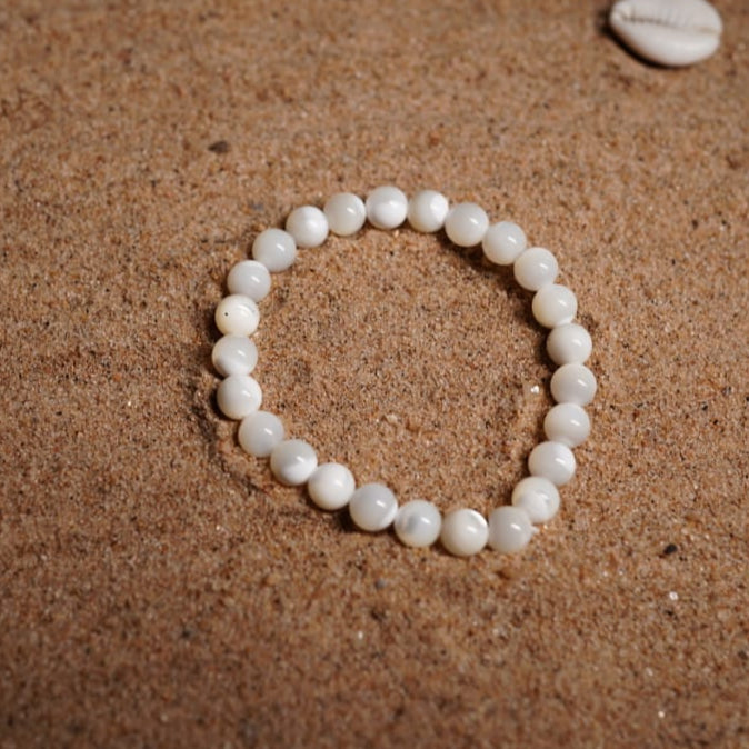 Mother of Pearl Bracelet – Peace, Prosperity & Emotional Balance