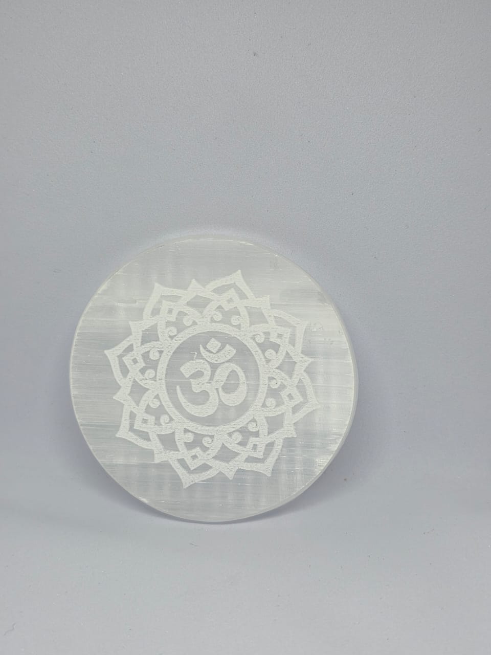 🌙✨ Selenite Plate – Energy Cleanser & Self-Charger